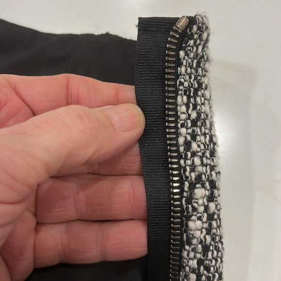 EUC Judith & Charles skirt - Picture 9 of 9